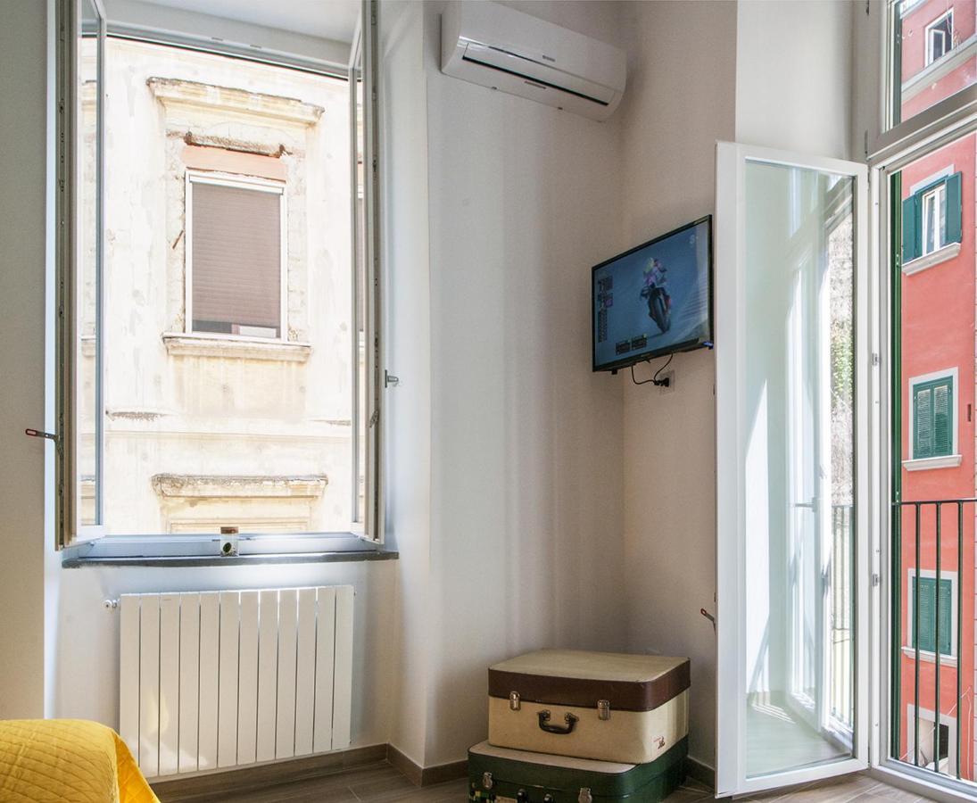 Dimora Ventaglieri Apartment เนเปิลส์ ภายนอก รูปภาพ